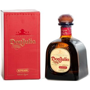 Tequila Don Julio Reposado, la sticla de 0.7L, la cel mai bun pret, disponibil imediat pentru livrare in Sibiu si in toata Romania