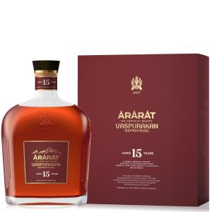 Cognac brandy Ararat Vaspurak 15 YO, la sticla de 0.7L, la cel mai bun pret, disponibil cu livrare imediata in Sibiu si in toata Romania