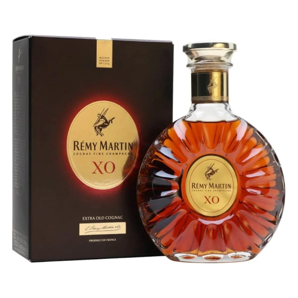 Cognac Remy Martin XO, la sticla de 0.7L, la cel mai bun pret, disponibil cu livrare imediata in Sibiu si in toata Romania