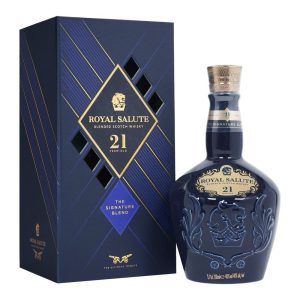 Whisky Royal Salute 21 YO, la sticla de 0.7L, la cel mai bun pret, disponibil cu livrare imediata in Sibiu si in toata Romania