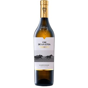 Vin Sarica Niculitel Caii de la Letea Princeps Chardonnay la sticla de 0.75L, la cel mai bun pret, disponibil cu livrare imediata in Sibiu si in toata Romania