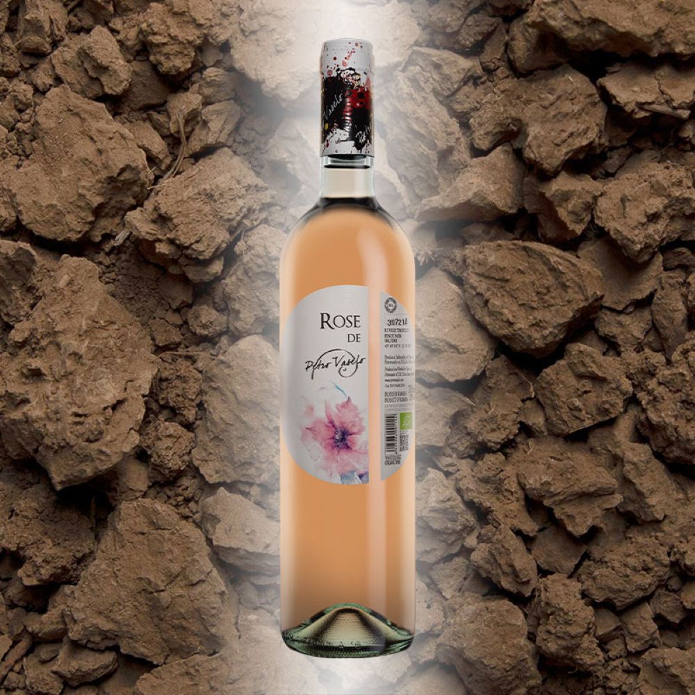 Vin Petro Vaselo Rose de Petro Vaselo la sticla de 0.75L, la cel mai bun pret, disponibil cu livrare imediata in Sibiu si in toata Romania